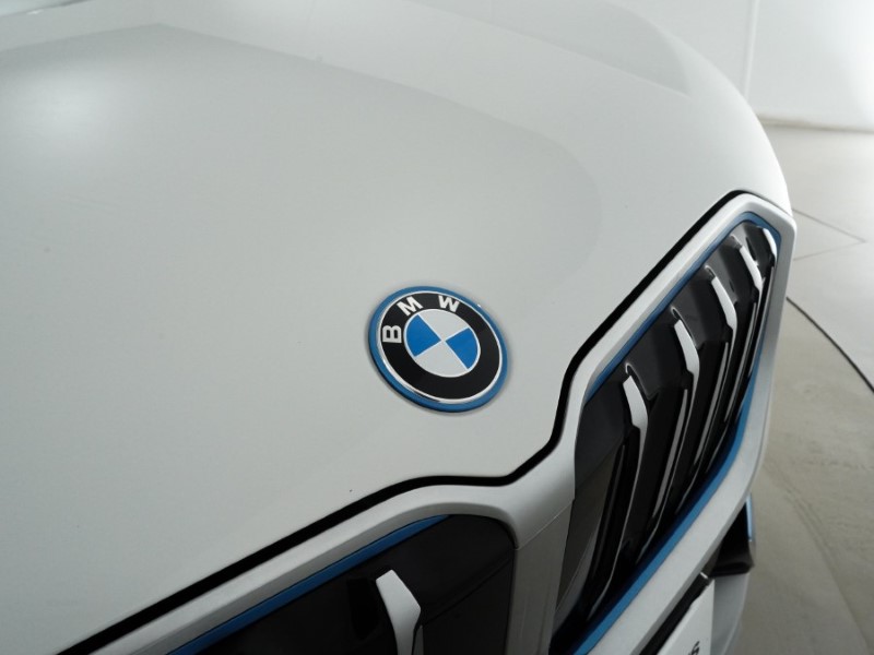 2023 (23) BMW iX1 230kW xDrive30 xLine 65kWh 5dr Auto 4976103