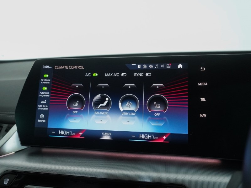 2023 (23) BMW iX1 230kW xDrive30 xLine 65kWh 5dr Auto 4976115