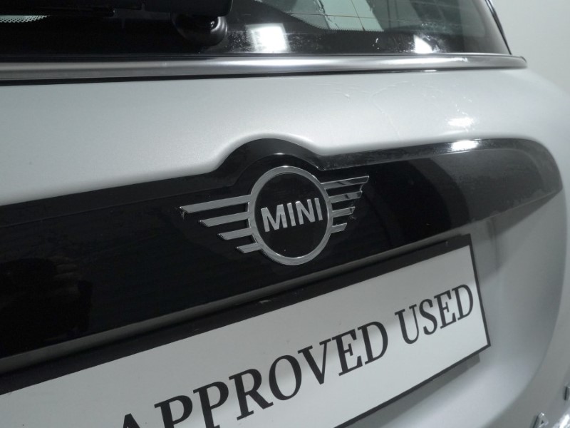 2022 (22) MINI COUNTRYMAN 1.5 Cooper Classic 5dr Auto 4961645