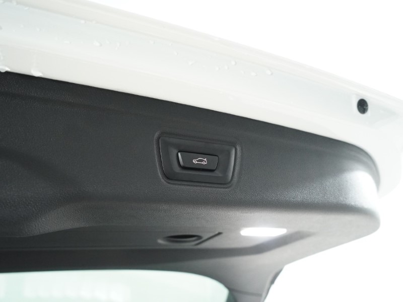 2025 (25) BMW 3 SERIES 320i M Sport 5dr Step Auto 4984507