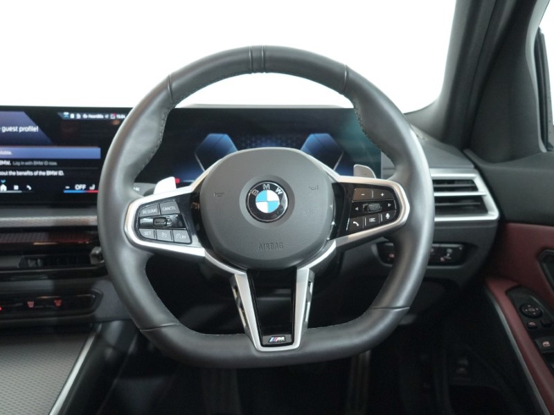 2025 (25) BMW 3 SERIES 320i M Sport 5dr Step Auto 4984512