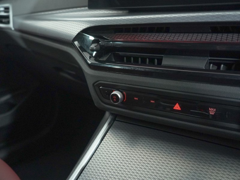 2025 (25) BMW 3 SERIES 320i M Sport 5dr Step Auto 4984541