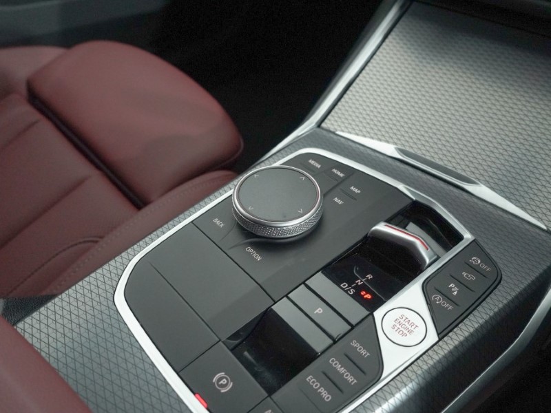 2025 (25) BMW 3 SERIES 320i M Sport 5dr Step Auto 4984533