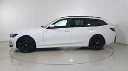 2025 (25) BMW 3 SERIES 320i M Sport 5dr Step Auto 4984547