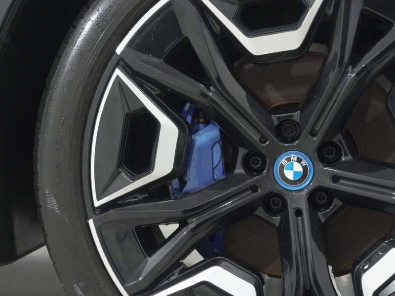 2022 (72) BMW iX 240kW xDrive40 M Sport Edition 76.6kWh 5dr Auto 4973773