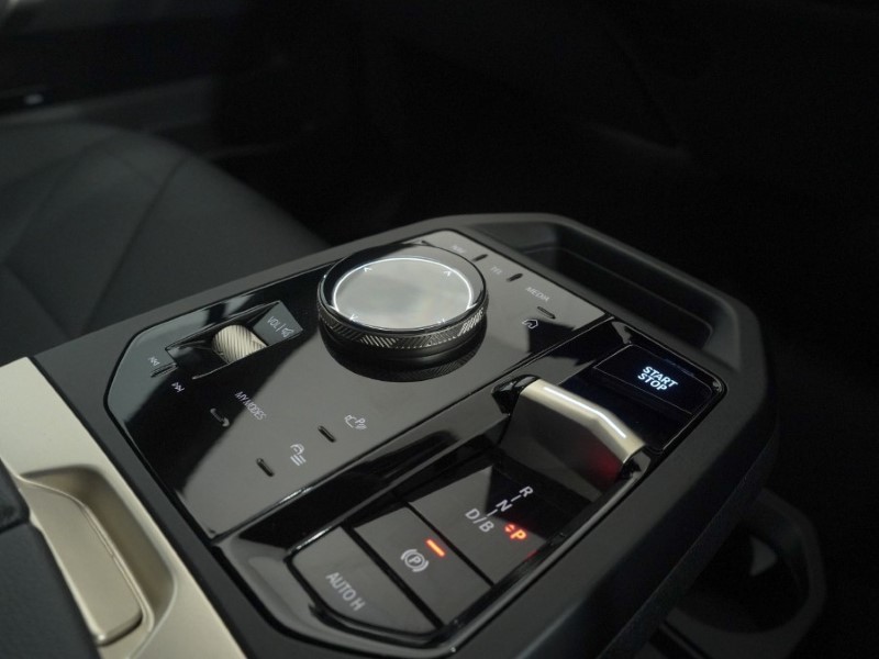 2022 (72) BMW iX 240kW xDrive40 M Sport Edition 76.6kWh 5dr Auto 4973791