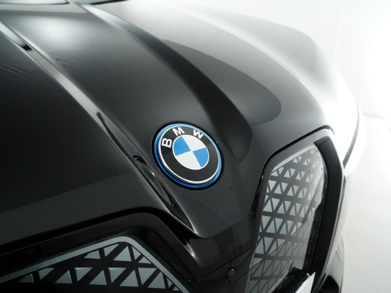 2022 (72) BMW iX 240kW xDrive40 M Sport Edition 76.6kWh 5dr Auto 4973770