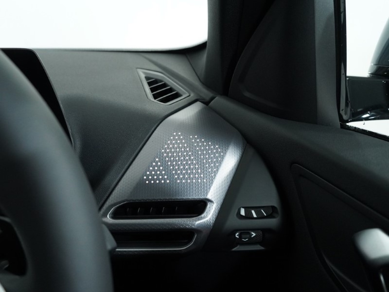 2025 (25) BMW 1 SERIES 120 M Sport 5dr Step Auto 4983386