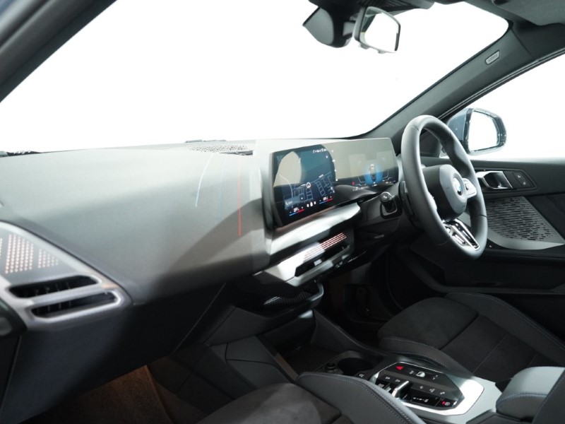 2025 (25) BMW 1 SERIES 120 M Sport 5dr Step Auto 4983362