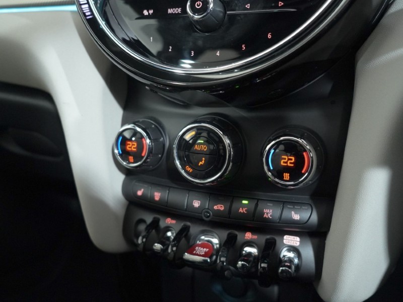 2022 (22) MINI HATCHBACK 1.5 Cooper Exclusive 3dr Auto 4978968