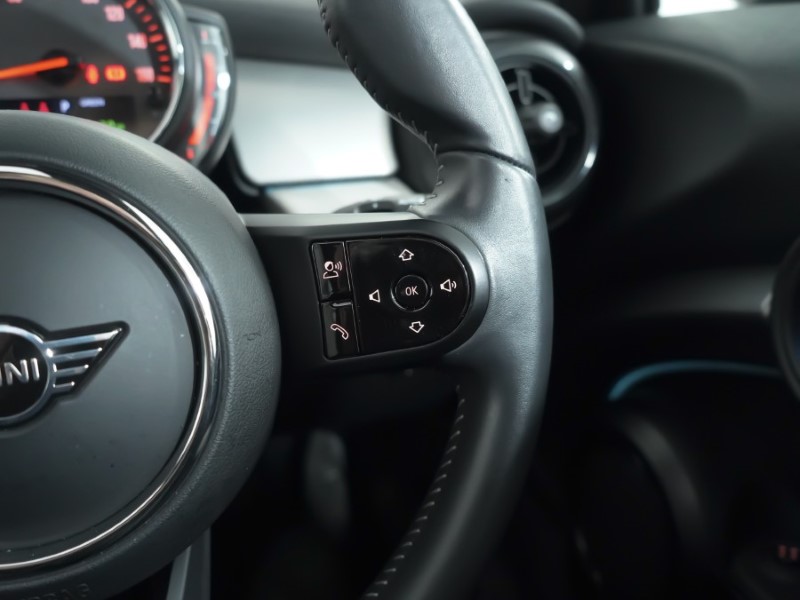 2022 (22) MINI HATCHBACK 1.5 Cooper Exclusive 3dr Auto 4978980