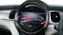 2022 (22) MINI HATCHBACK 1.5 Cooper Exclusive 3dr Auto 4978973