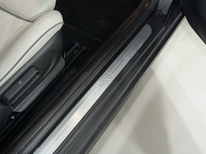 2022 (22) MINI HATCHBACK 1.5 Cooper Exclusive 3dr Auto 4978952