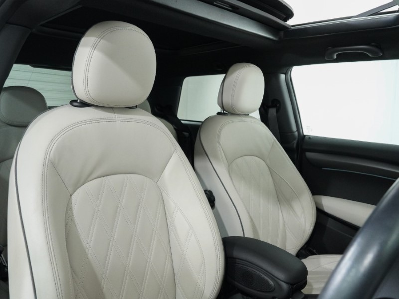 2022 (22) MINI HATCHBACK 1.5 Cooper Exclusive 3dr Auto 4978955