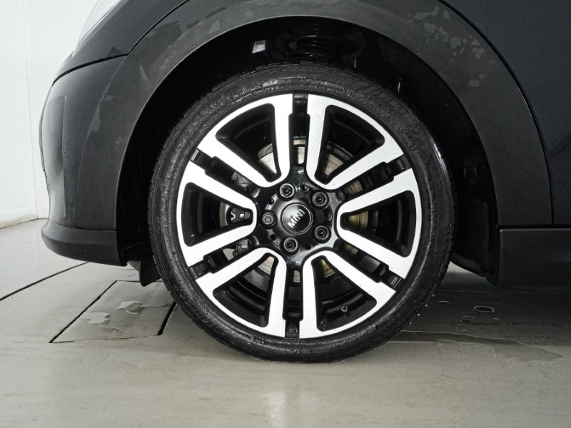 2022 (22) MINI HATCHBACK 1.5 Cooper Exclusive 3dr Auto 4978963