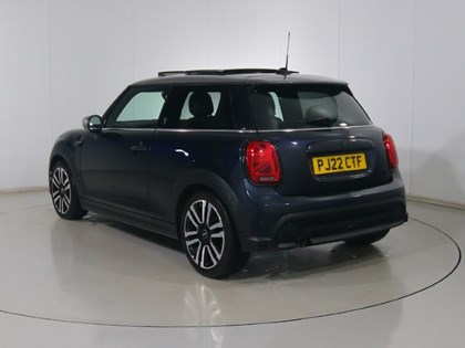 2022 (22) MINI HATCHBACK 1.5 Cooper Exclusive 3dr Auto