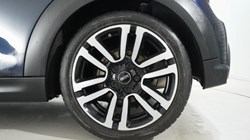 2022 (22) MINI HATCHBACK 1.5 Cooper Exclusive 3dr Auto 4978967