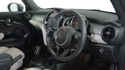 2022 (22) MINI HATCHBACK 1.5 Cooper Exclusive 3dr Auto 4978950