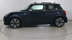 2022 (22) MINI HATCHBACK 1.5 Cooper Exclusive 3dr Auto 4978988