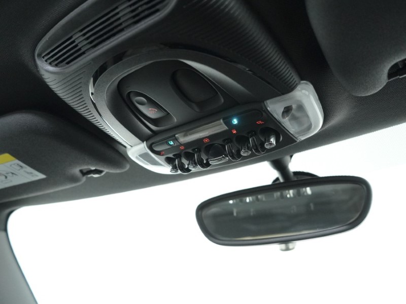 2022 (22) MINI HATCHBACK 1.5 Cooper Exclusive 3dr Auto 4978982