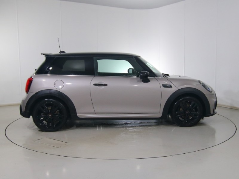 2023 (73) MINI HATCHBACK 1.5 Cooper Sport Premium 3dr Auto 4978448