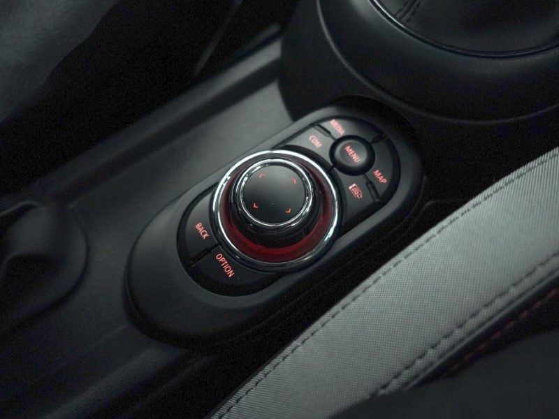 2023 (73) MINI HATCHBACK 1.5 Cooper Sport Premium 3dr Auto 4978430