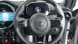 2023 (73) MINI HATCHBACK 1.5 Cooper Sport Premium 3dr Auto 4978415