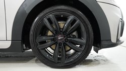 2023 (73) MINI HATCHBACK 1.5 Cooper Sport Premium 3dr Auto 4978417