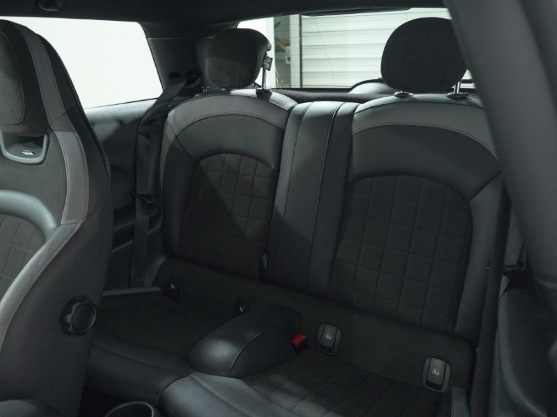 2023 (73) MINI HATCHBACK 1.5 Cooper Sport Premium 3dr Auto 4978421