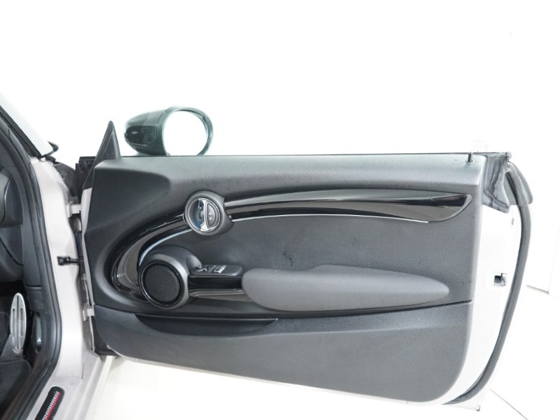 2023 (73) MINI HATCHBACK 1.5 Cooper Sport Premium 3dr Auto 4978410