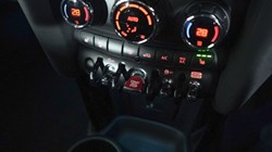 2022 (72) MINI CONVERTIBLE 1.5 Cooper Classic 2dr Auto 4979412