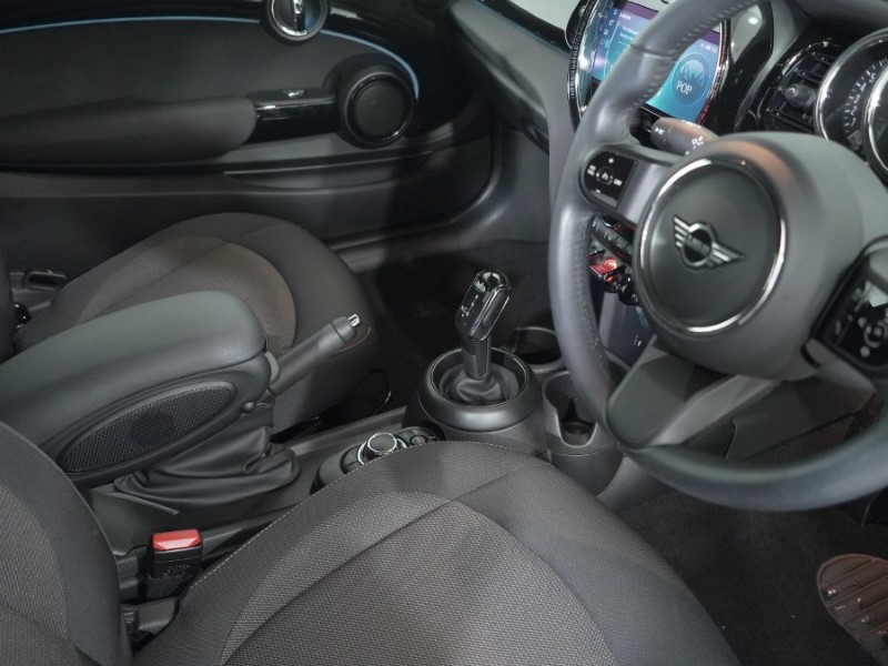 2022 (72) MINI CONVERTIBLE 1.5 Cooper Classic 2dr Auto 4979395