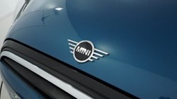 2022 (72) MINI CONVERTIBLE 1.5 Cooper Classic 2dr Auto 4979389