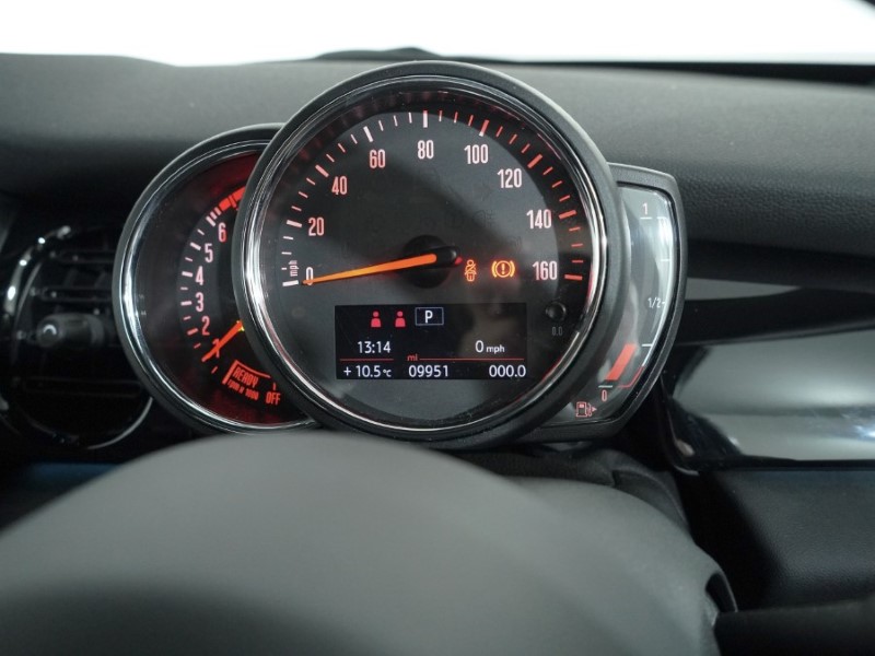 2022 (72) MINI CONVERTIBLE 1.5 Cooper Classic 2dr Auto 4979417