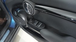 2022 (72) MINI CONVERTIBLE 1.5 Cooper Classic 2dr Auto 4979393