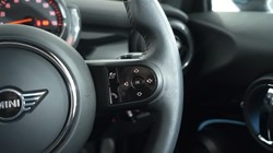 2022 (72) MINI CONVERTIBLE 1.5 Cooper Classic 2dr Auto 4979416