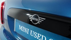 2022 (72) MINI CONVERTIBLE 1.5 Cooper Classic 2dr Auto 4979378