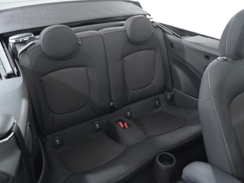 2022 (72) MINI CONVERTIBLE 1.5 Cooper Classic 2dr Auto 4979423