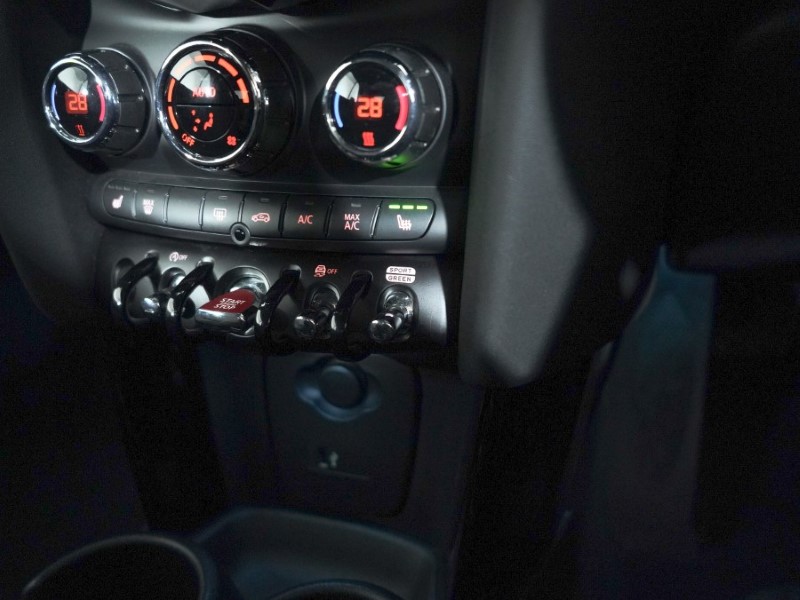 2022 (72) MINI CONVERTIBLE 1.5 Cooper Classic 2dr Auto 4979414