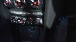 2022 (72) MINI CONVERTIBLE 1.5 Cooper Classic 2dr Auto 4979414