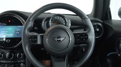 2022 (72) MINI CONVERTIBLE 1.5 Cooper Classic 2dr Auto 4979387