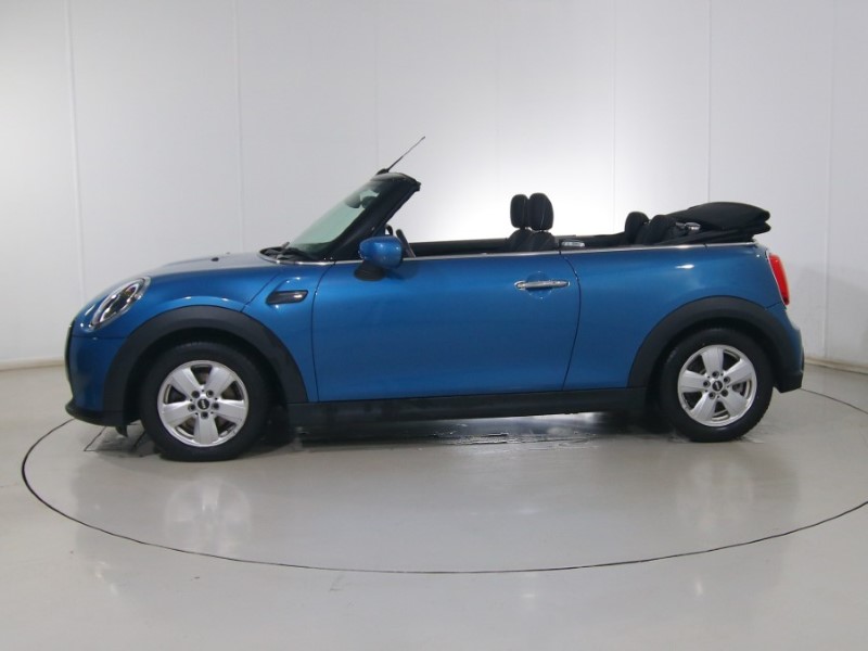 2022 (72) MINI CONVERTIBLE 1.5 Cooper Classic 2dr Auto 4979427