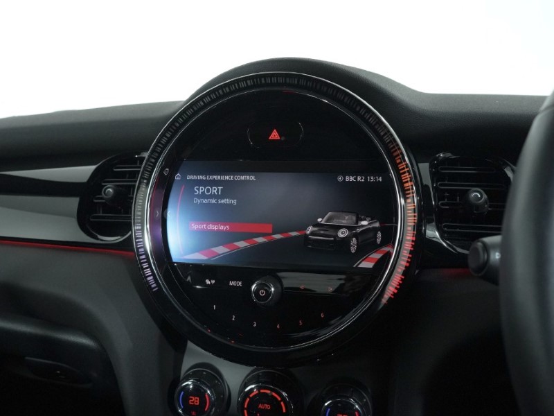 2022 (72) MINI CONVERTIBLE 1.5 Cooper Classic 2dr Auto 4979418