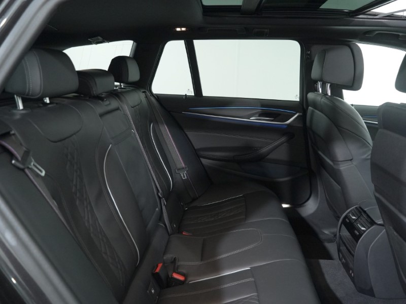 2023 (23) BMW 5 SERIES 530e xDrive M Sport 5dr Auto [Pro Pack] 5001255