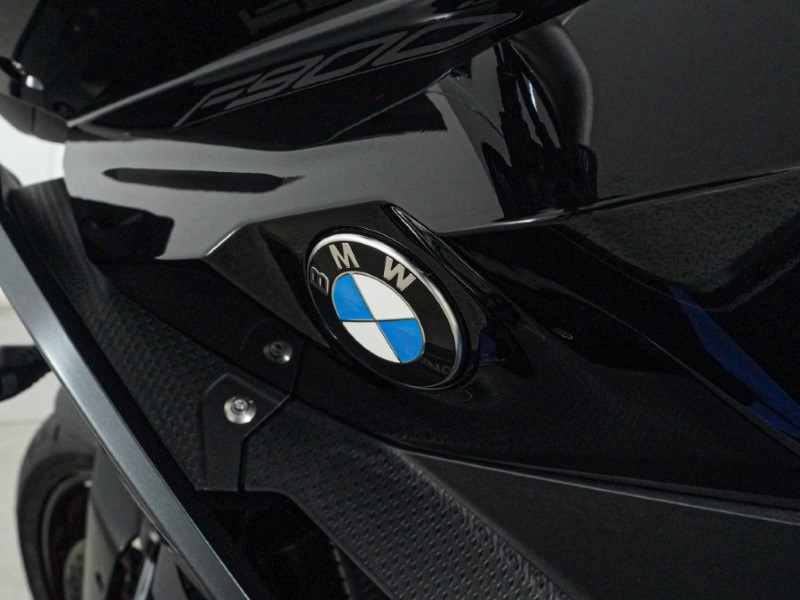 2025 (25) BMW Motorrad F900 XR (25MY) 4974700