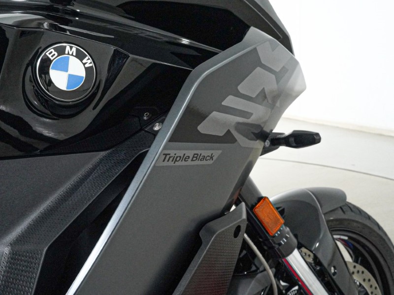 2025 (25) BMW Motorrad F900 XR (25MY) 4974686