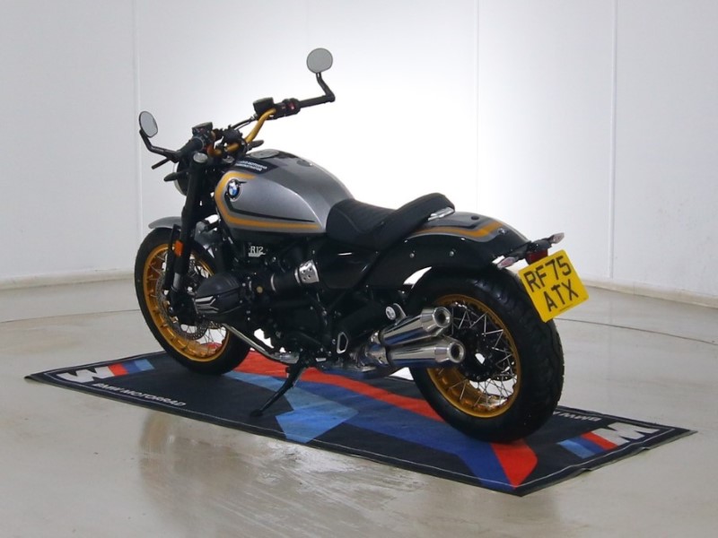 2025 (75) BMW Motorrad R12 (24MY) 5081148