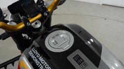 2025 (75) BMW Motorrad R12 (24MY) 5081127