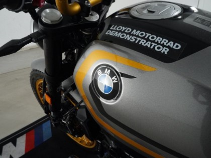 2025 (75) BMW Motorrad R12 (24MY)