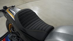 2025 (75) BMW Motorrad R12 (24MY) 5081141